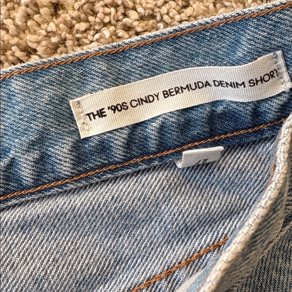 Denim Forum - The 90’s Cindy Bermuda Denim Short - Picture 3 of 8